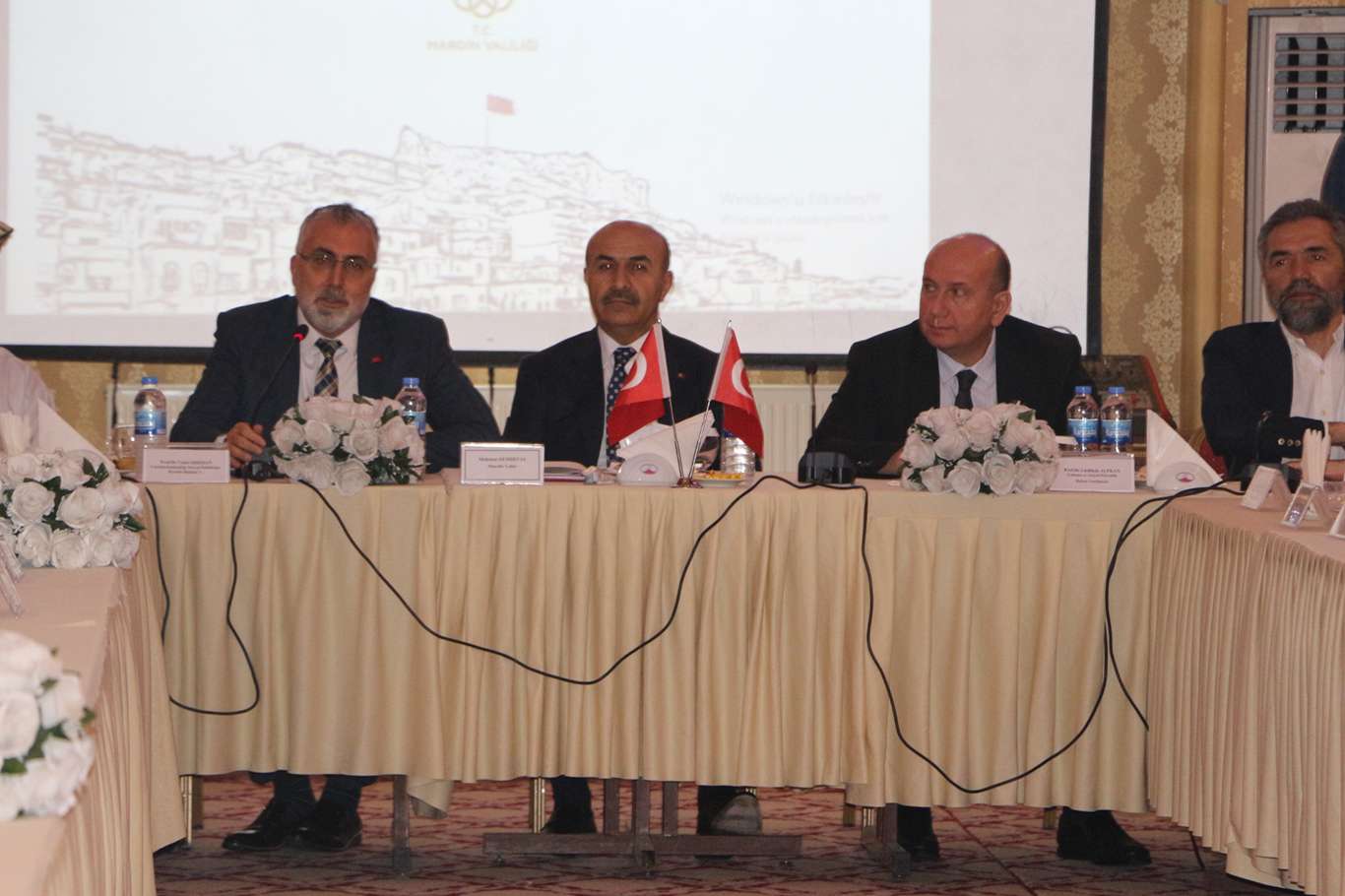 Cumhurbaşkanlığı Sosyal Politikalar Kurulu Mardin’e geldi Cumhurbaşkanlığı Sosyal Politikalar Kurulu Mardin’e geldi